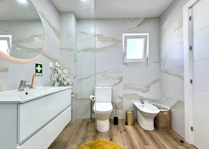 アパート Shine By Homing アルブフェイラ