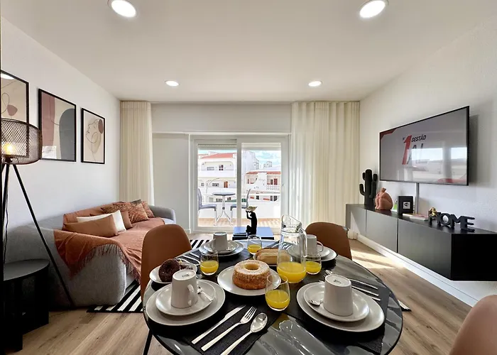 Shine By Homing شقة البوفيرا